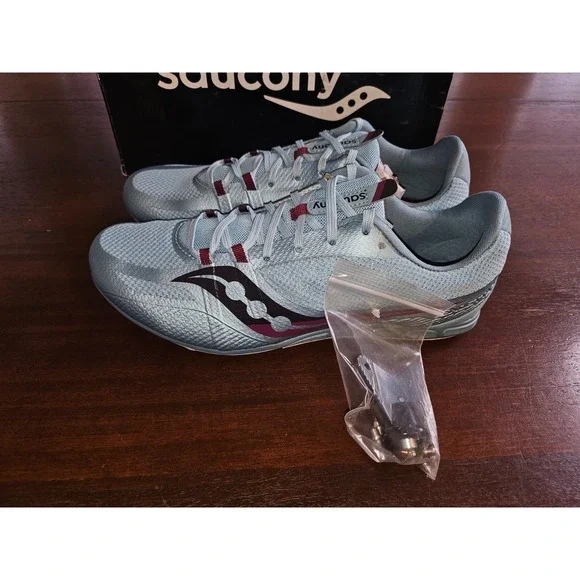 Saucony Vendetta Racing Shoes US 10.5 Cleats Sky Blue New in box - Picture 2 of 8